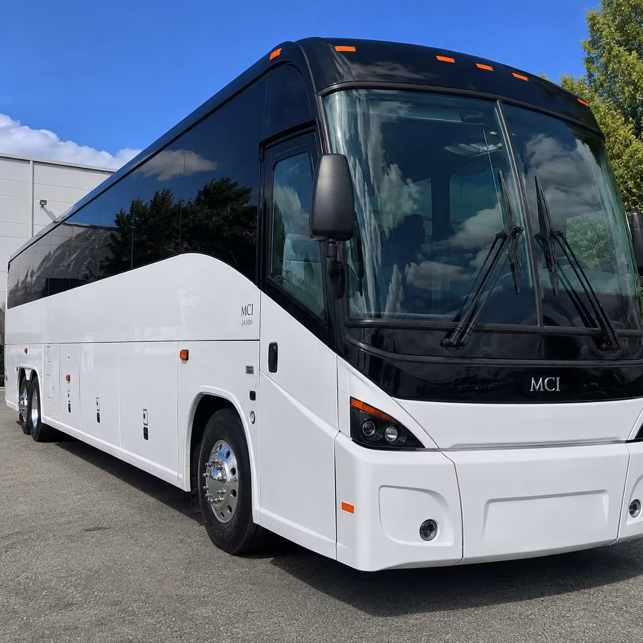 charter buses for duke blue devils games at cameron indoor stadium and wallace wade stadium